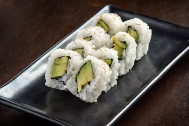 M2 Avocado roll 牛油果卷